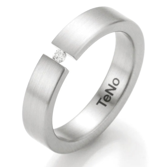 TeNo stainless steel tension set diamond ring - Picture 1 of 9